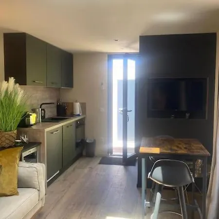 A Lombre Du Magnolia Appartement